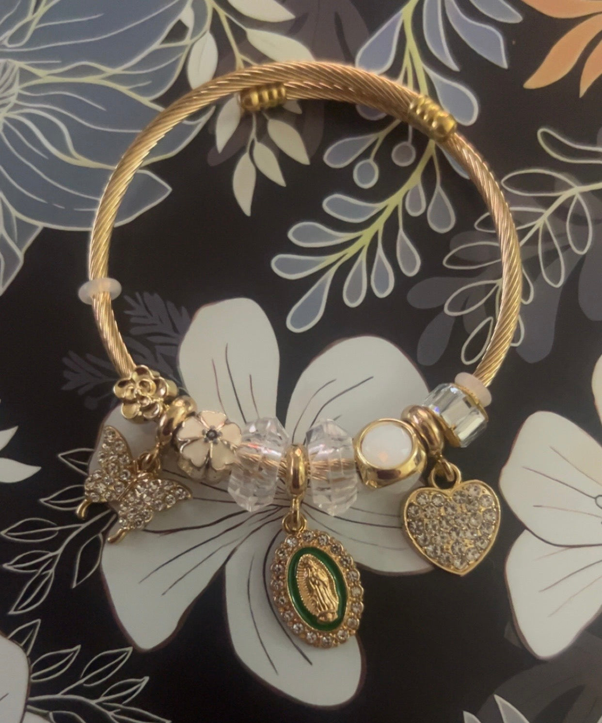 Green charm bracelet w gold